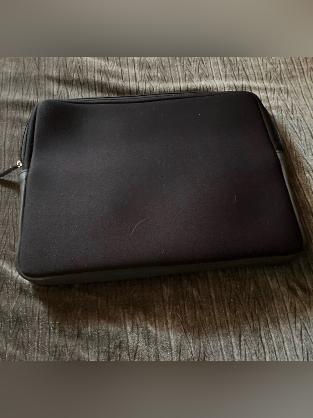 Targus Black Slim Laptop Sleeve - Padded Zip Case